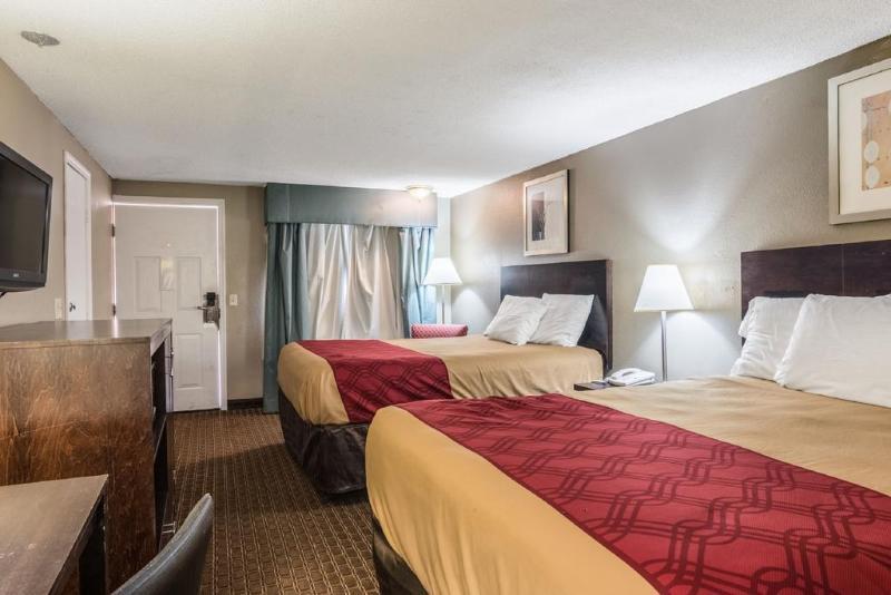 Inn Rodeway 2*